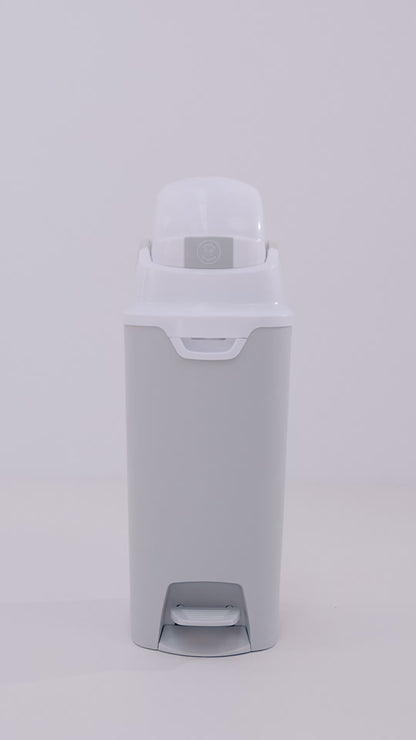 DiaperChamp ONE Mains libres Medium - Argent (10 SACS ÉCOLOGIQUES inclus gratuitement)